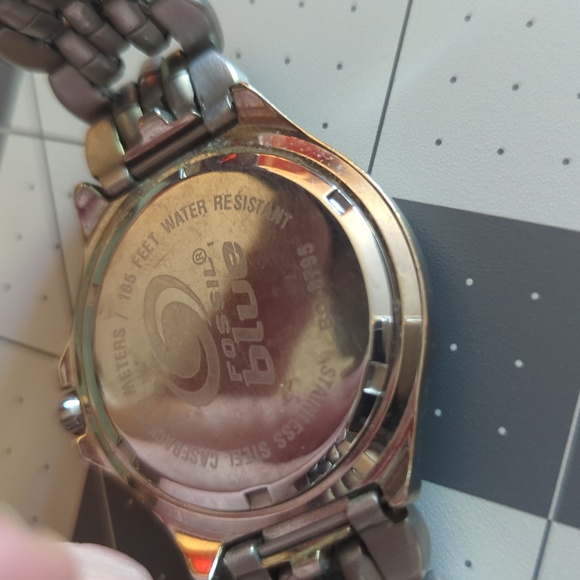 Fossil Watch - Picture 4 of 6